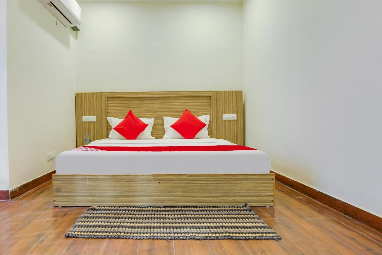 Flagship Hotel City Park Mohali Exterior photo