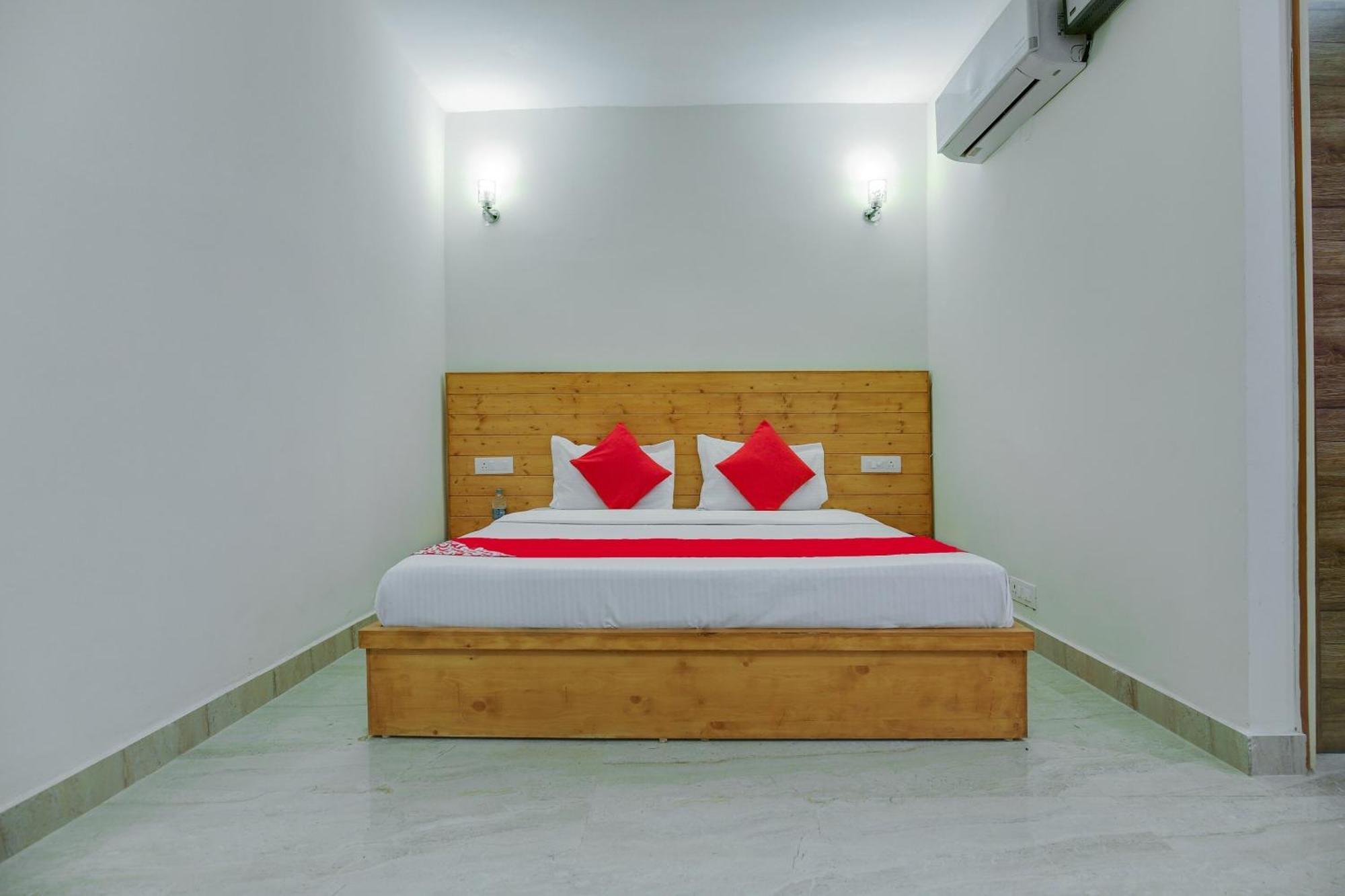 Flagship Hotel City Park Mohali Exterior photo