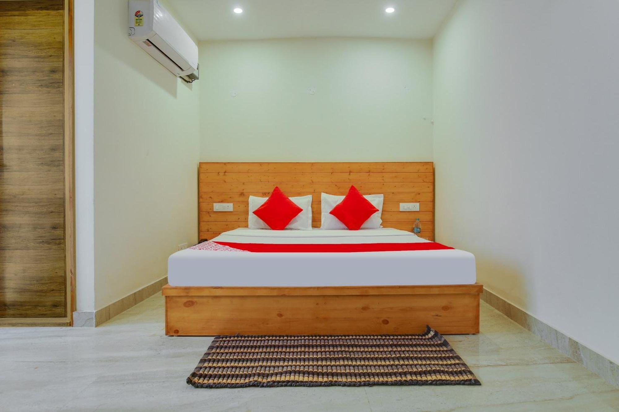 Flagship Hotel City Park Mohali Exterior photo